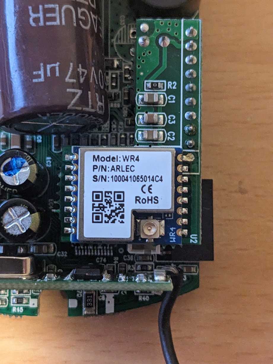 The RTL8710BN is mounted on a daughterboard on pin headers The RTL8710BN is mounted on a daughterboard on pin headers