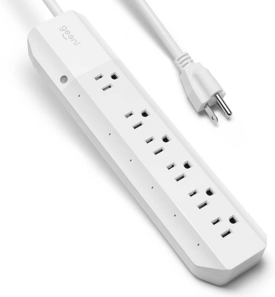 Geeni 6-Outlet Surge Protector Geeni 6-Outlet Surge Protector